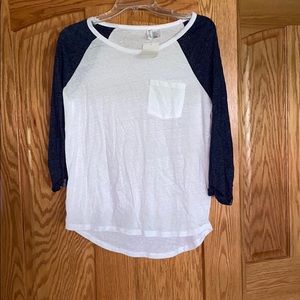 NWT 3/4 sleeve t-shirt